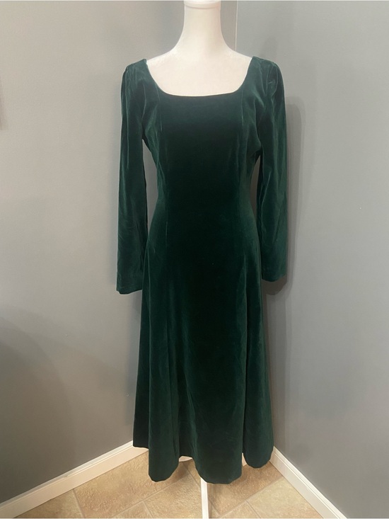 Laura Ashley (made in Great Britain) Dresses & Skirts - Vintage LAURA ASHLEY Emerald Green Velvet Maxi Dress W/Button Open Back 10